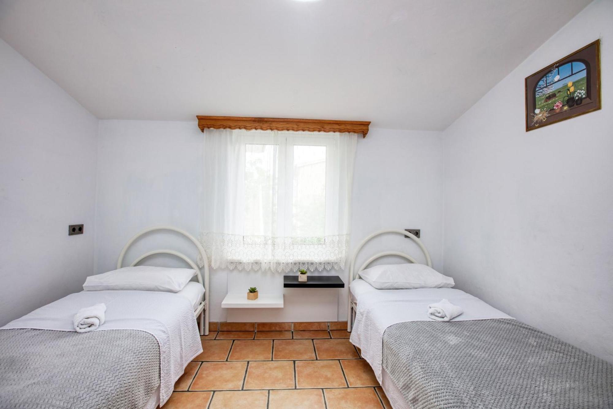 Seaside Holiday House Stupin Celine, Rogoznica - 19871 Room photo